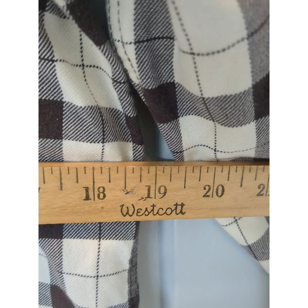 Filson USA Womens Size M Long Sleeve Plaid Flannel Shirt - Picture 5 of 7